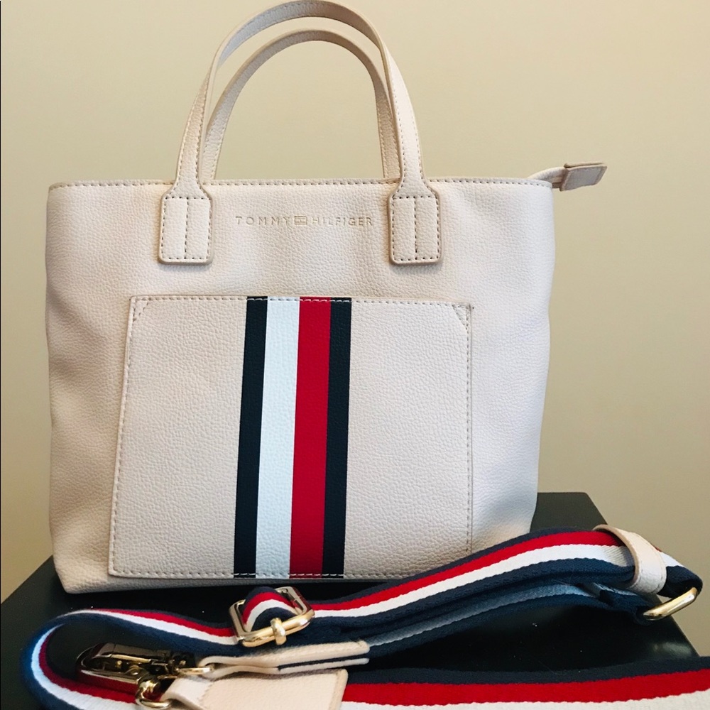 Tommy Hilfiger purse